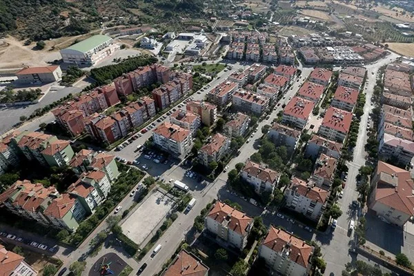 Oturduğu kamu konutunu satın almak isteyene taksit imkanı