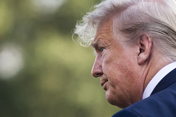 Trump doğruladı: O görüşmede Biden'ın oğlu konuşuldu