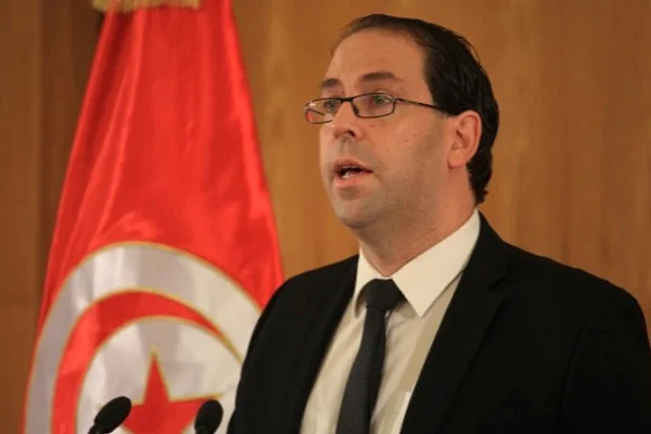 Tunus'ta Başbakan Şahid'e istifa çağrısı
