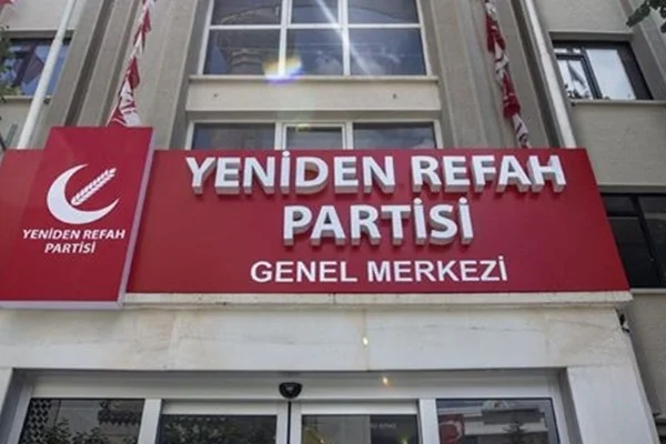 Yeniden Refah Partisi'nden Davutoğlu ve Babacan'a çağrı