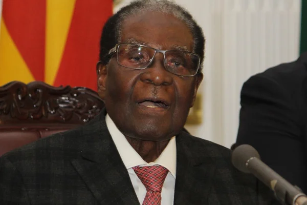 Zimbabve'yi 37 yıl yöneten Robert Mugabe 95 yaşında hayatını kaybetti