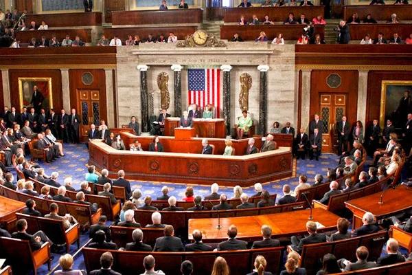 ABD Temsilciler Meclisinden Trump'a Suriye tepkisi