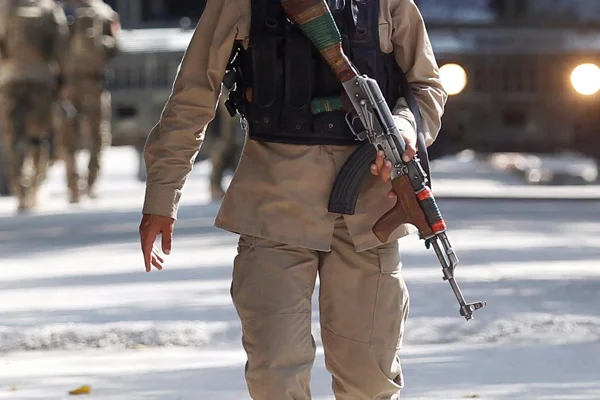 Afganistan ile Pakistan arasında çatışma