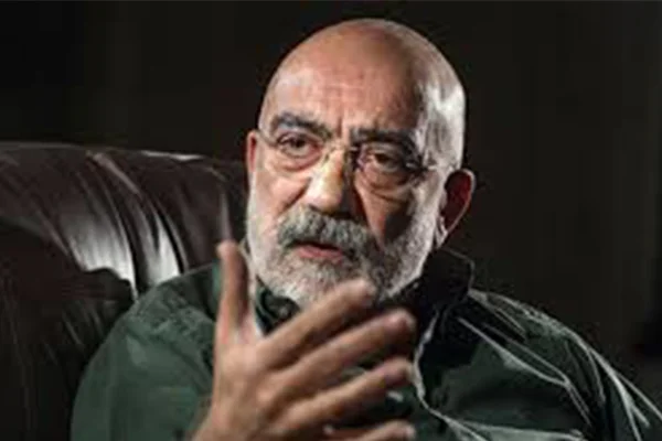 Almanlar'dan, bir ödül de Ahmet Altan'a ödül!