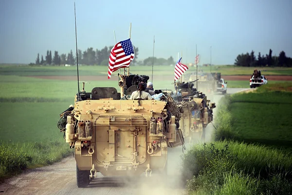 Bağdat'tan açıklama: Suriye'den çekilen ABD askerleri, Irak'ta kalmayacak!