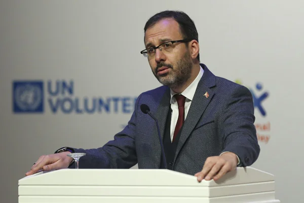 Bakan Kasapoğlu açıkladı! 15 milyonluk destek geliyor...