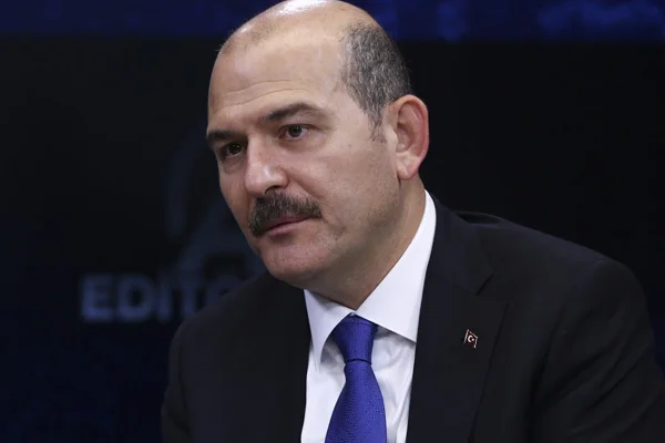 Bakan Soylu açıkladı: 75 bin kişi sınır dışı edildi