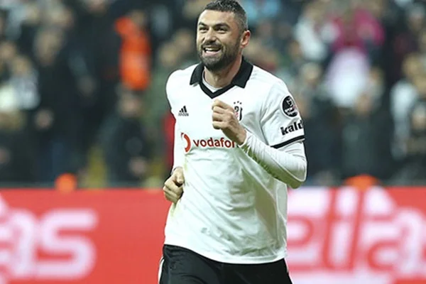 Burak Yılmaz'dan kötü haber