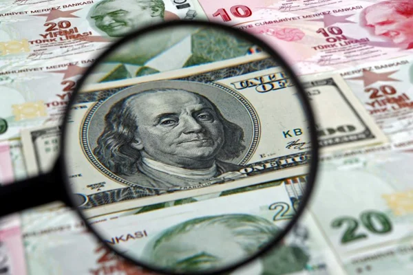 Cari denge 2.6 milyar dolar fazla verdi