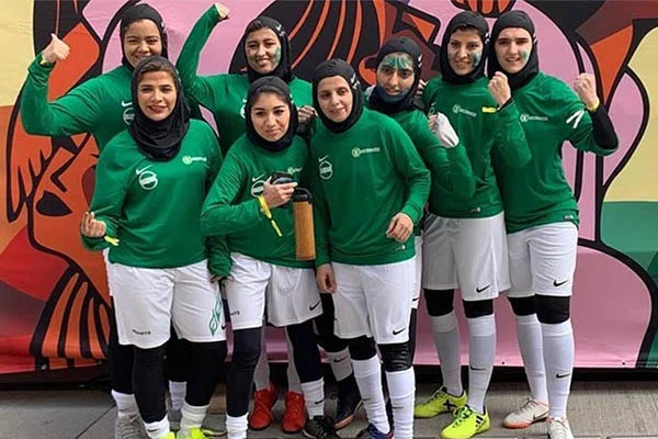 Değişim rüzgarları sürüyor: Suudi Arabistan'da ilk kadın futbol ligi!
