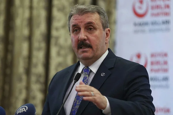 Destici'den ABD'ye 'Fırat'ın doğusuna operasyon' mesajı
