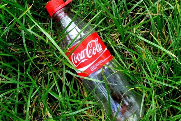 En büyük plastik kirleticiler arasında Coca-Cola ilk sırada