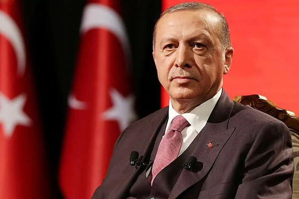 Erdoğan yurda döndü