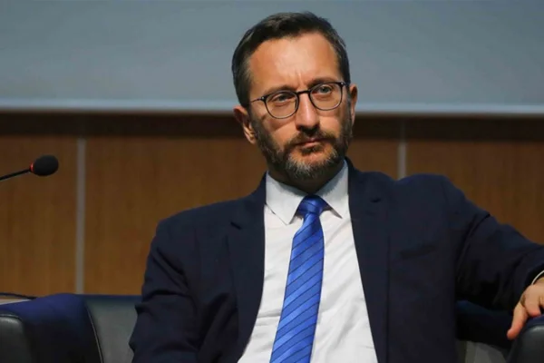 Fahrettin Altun: TRT World'ü sansürleyen Twitter haber alma hakkını ihlal etti