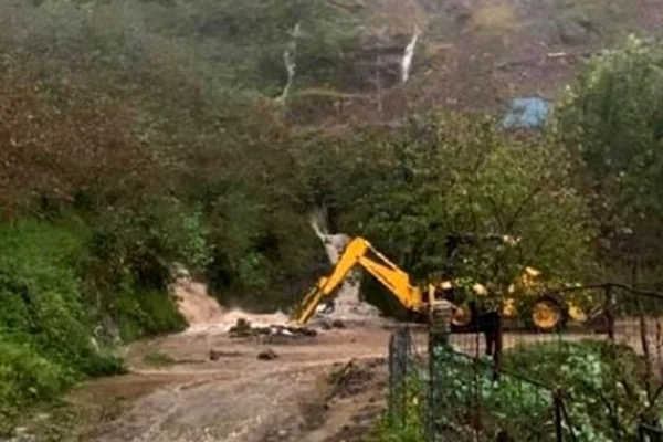 Giresun sele teslim oldu