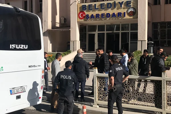 Hakkari belediyesine kayyum atandı
