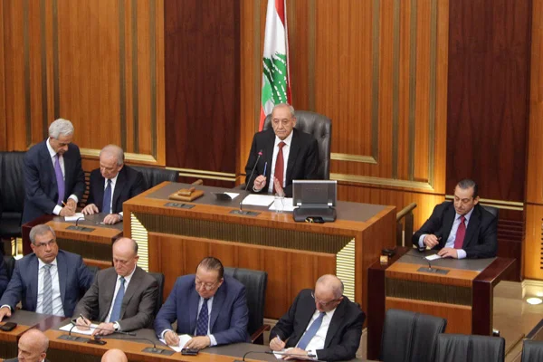Hariri'nin istifası sonrası Lübnan'da yeni hükümet arayışları