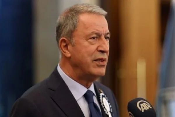 Hulusi Akar: Mehmetçiğin morali çok yüksek