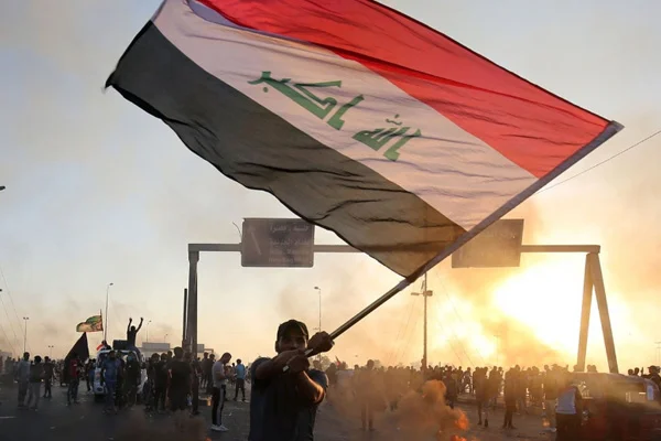 İran'dan Irak'a seyahat uyarısı