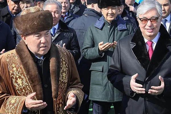 Kazakistan'da, Nazarbayev'in 'gölge iktidarı' sürüyor!