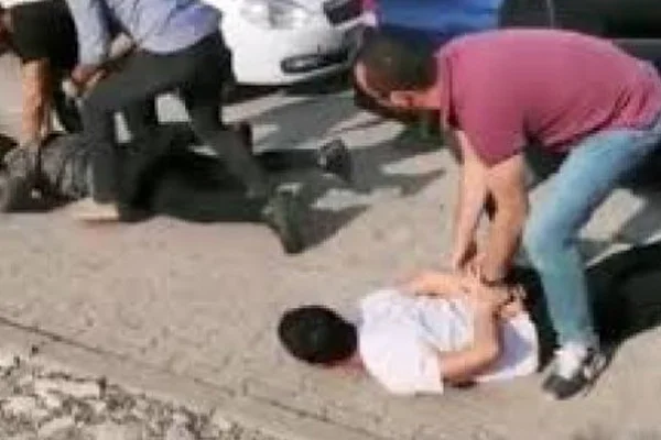 Kocaeli'de araba hırsızı çetesine operasyon