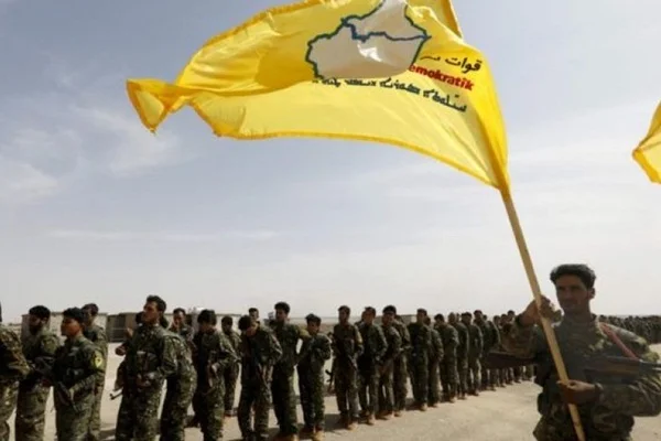 Köşeye sıkışan YPG/SDG, Esed'e mesaj gönderdi: Suriye ordusuna katılmaya hazırız