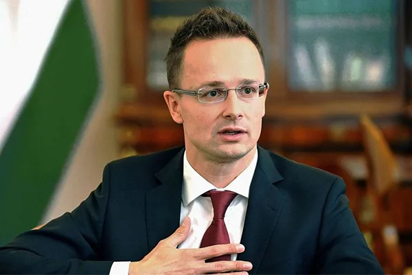 Macaristan'dan, Türkiye'ye 'Güvenli Bölge' desteği