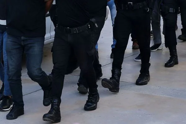 Mezat çetesi çökertildi