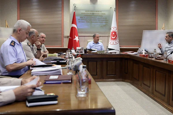 MSB'de bütün gece süren kritik toplantı