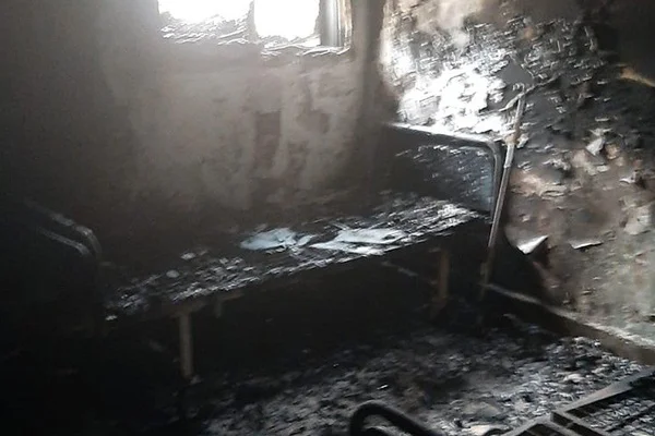 PKK'lılar Tel Abyad Hastanesi'nin malzemelerini yakmış