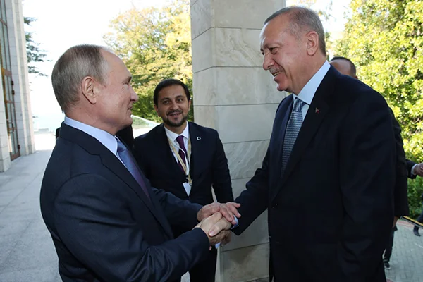 Putin'den, Erdoğan'a iltifat: Bugün size özel, güzel bir hava ayarlamışlar