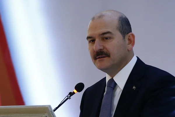 Süleyman Soylu: Lanet bir dizi var ''Çukur''