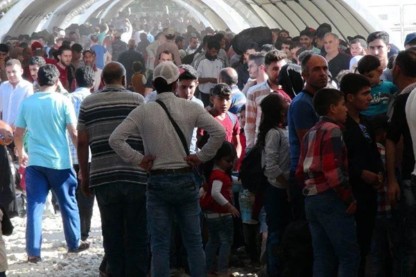'Suriyeliler zorla gönderiliyor' iddialarına açıklama