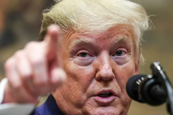 Trump'tan yeni yaptırım açıklaması: Türkiye kurallara göre oynamazsa finansal olarak ve yaptırımlar ile sert bir şekilde vurulsun.