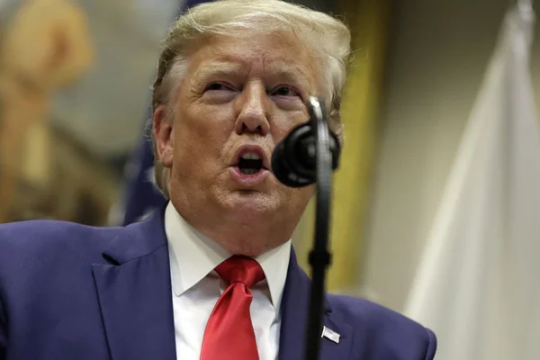 Trump'tan YPG'ye çekilme çağrısı