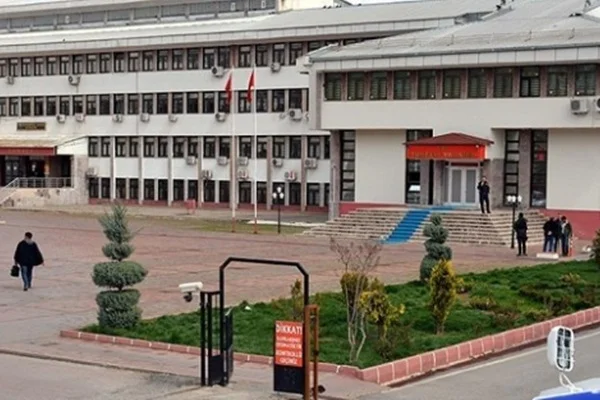 Tunceli'de gösteri ve yürüyüşler yasaklandı