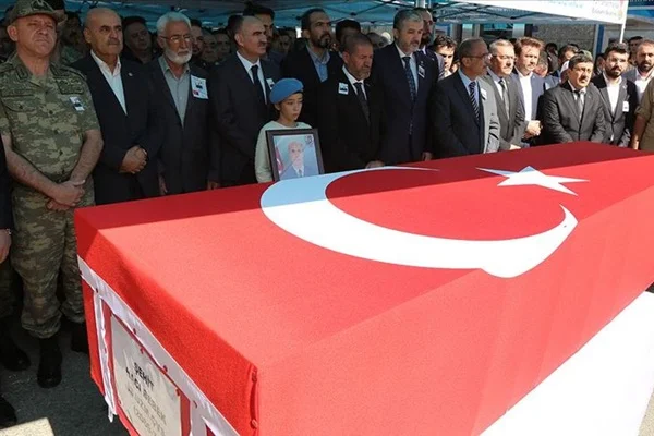 Türkiye, şehitlerini uğurladı