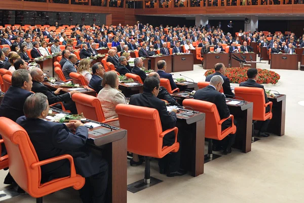 Yargı reformunun ilk paketi TBMM'de kabul edildi