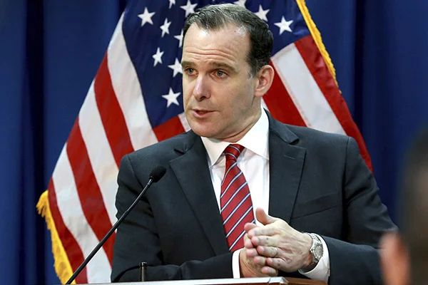 YPG destekçisi ABD'li Brett McGurk: Trump, Türkiye'nin operasyonunu durdurmalı!