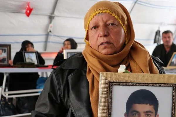 '20 yıl da geçse oğlum gelene kadar burada oturacağım'