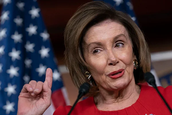 ABD Temsilciler Meclisi Başkanı Nancy Pelosi: Türkiye ve Rusya Trump'tan faydalanıyor