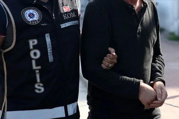 Adana merkezli 15 ildeki FETÖ/PDY operasyonu
