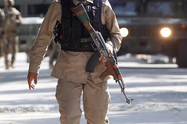 Afganistan'da Taliban saldırısı: 2 ölü