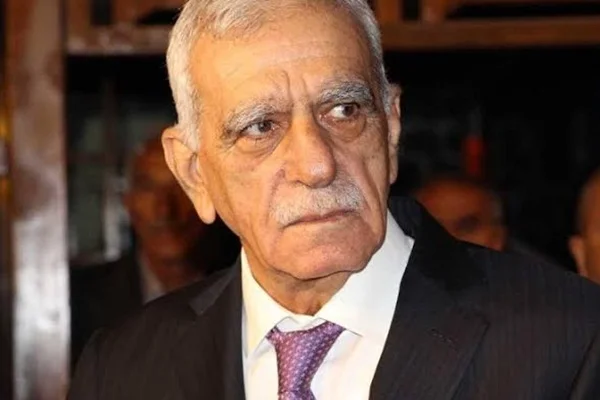 Ahmet Türk hastaneye kaldırıldı