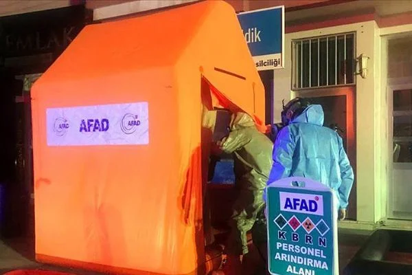 Aksaray'da kimyasal maddeden zehirlenme şüphesiyle 4 kişi hastaneye kaldırıldı
