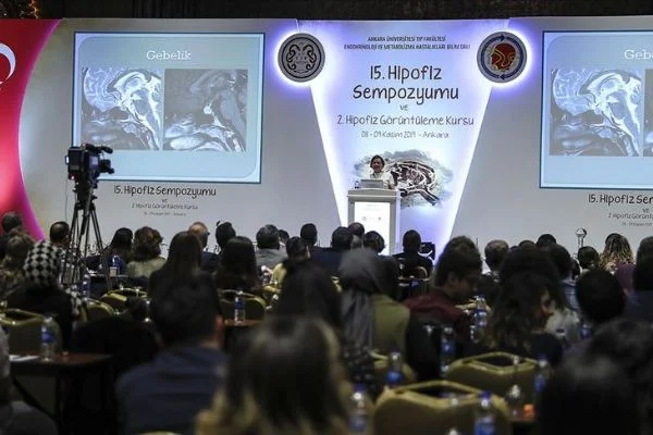Ankara Üniversitesi 15. Hipofiz Sempozyumu başladı