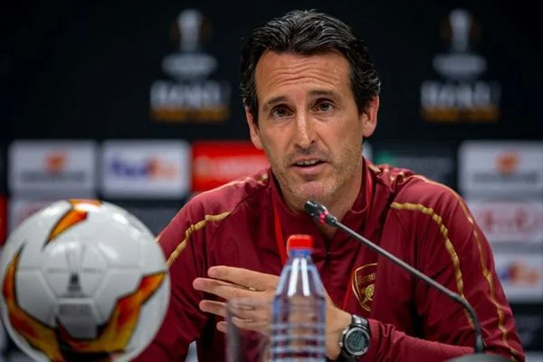 Arsenal'de teknik direktör Unai Emery'nin görevine son verildi