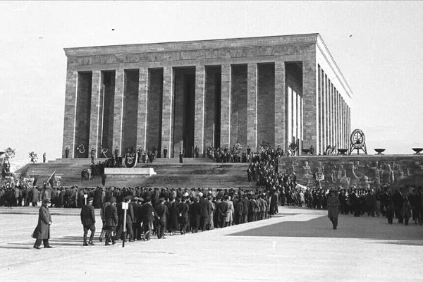 Atatürk'ün 'son yolculuğu'na ilişkin belgeler ilk kez sergilenecek