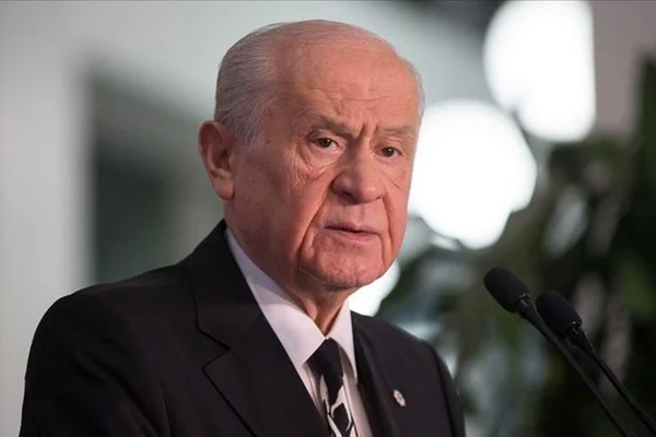 Bahçeli: Milli birlik ve kardeşliğimizin taşıyıcı sütunları öğretmenlerimizdir