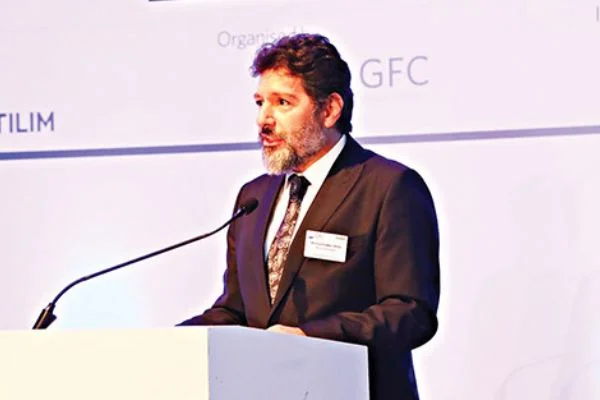 Borsa İstanbul likitte devir hızıyla lider